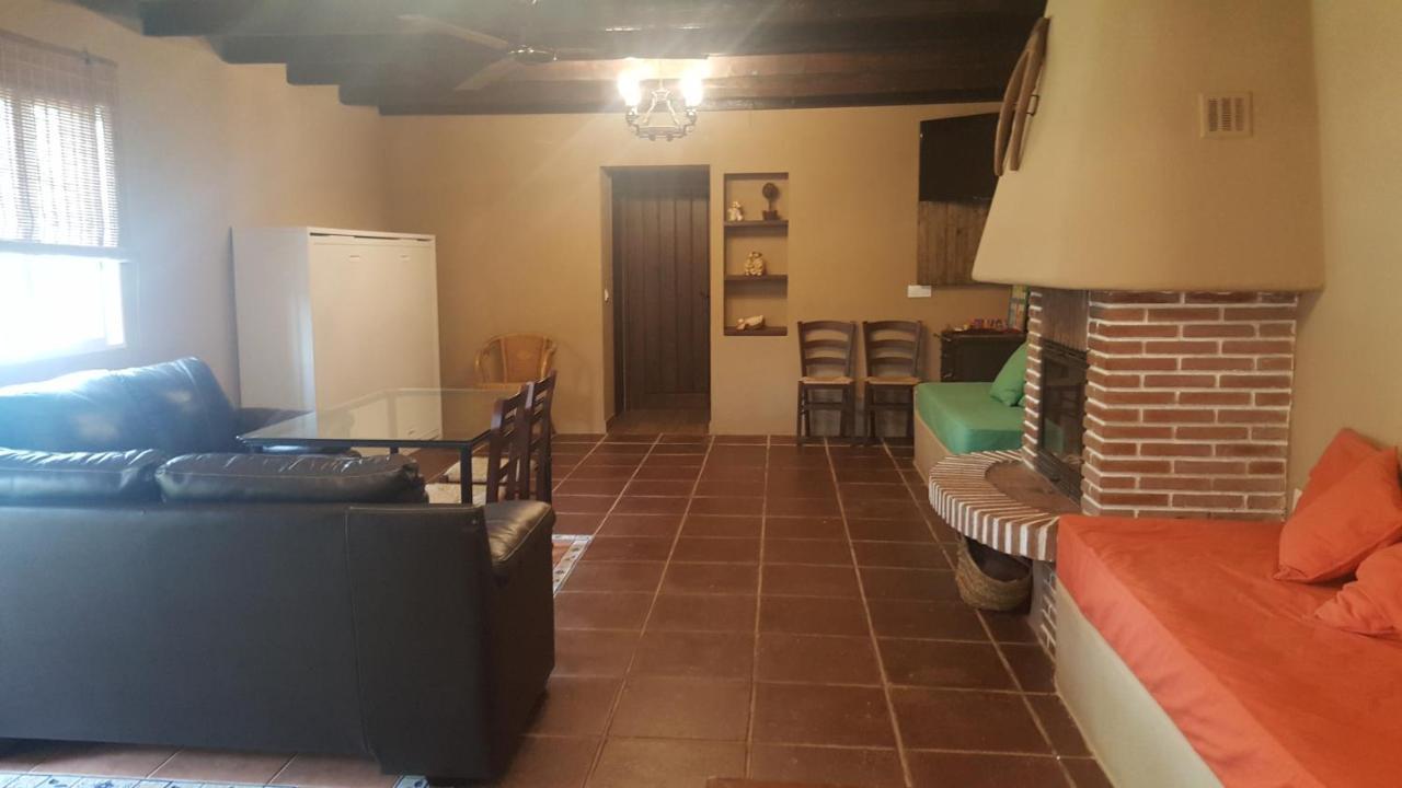 הוילה Santa María de Trassierra El Refugio De Popea מראה חיצוני תמונה
